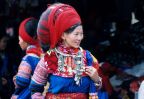 femme hmong rouge sapa vietnam