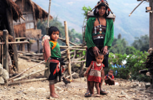 ethnies montagnes nord Laos