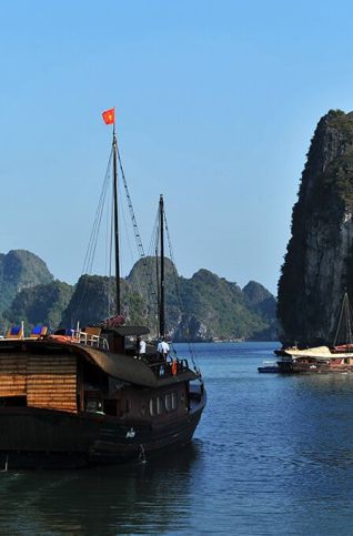 baie d halong vietnam