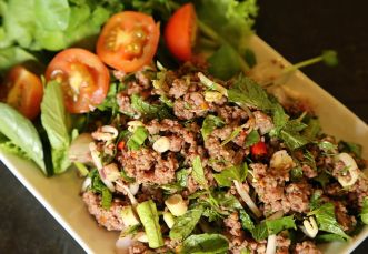 Le laap, le plat national laotienne -