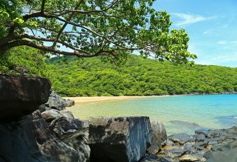 criques avec magnifiques fonds marins