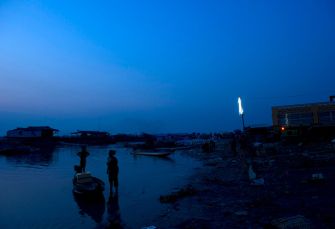 nuit port Kompong Chhnang