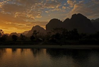 Coucher du soleil Vang Vieng Laos