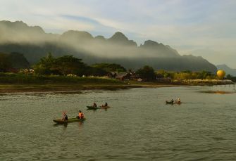 Kayaking Vang Vieng Laos