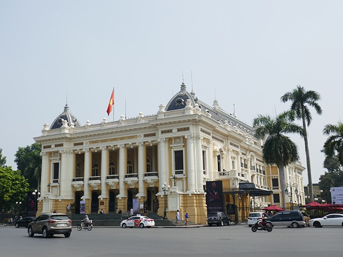 opera hanoi