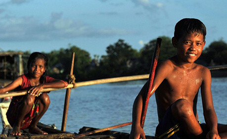 enfants famille cambodge