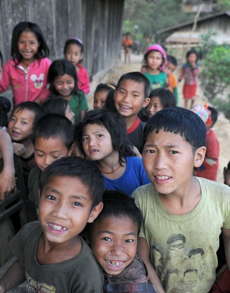 Enfants Laos