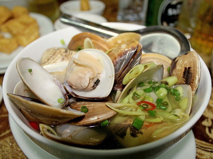 palourdes au bouillon de citronnelle