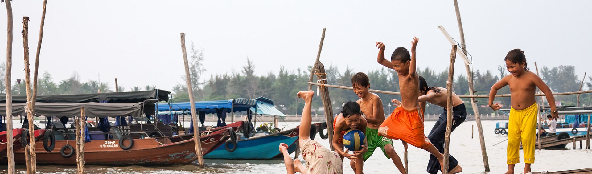 group enfants My Tho Vietnam