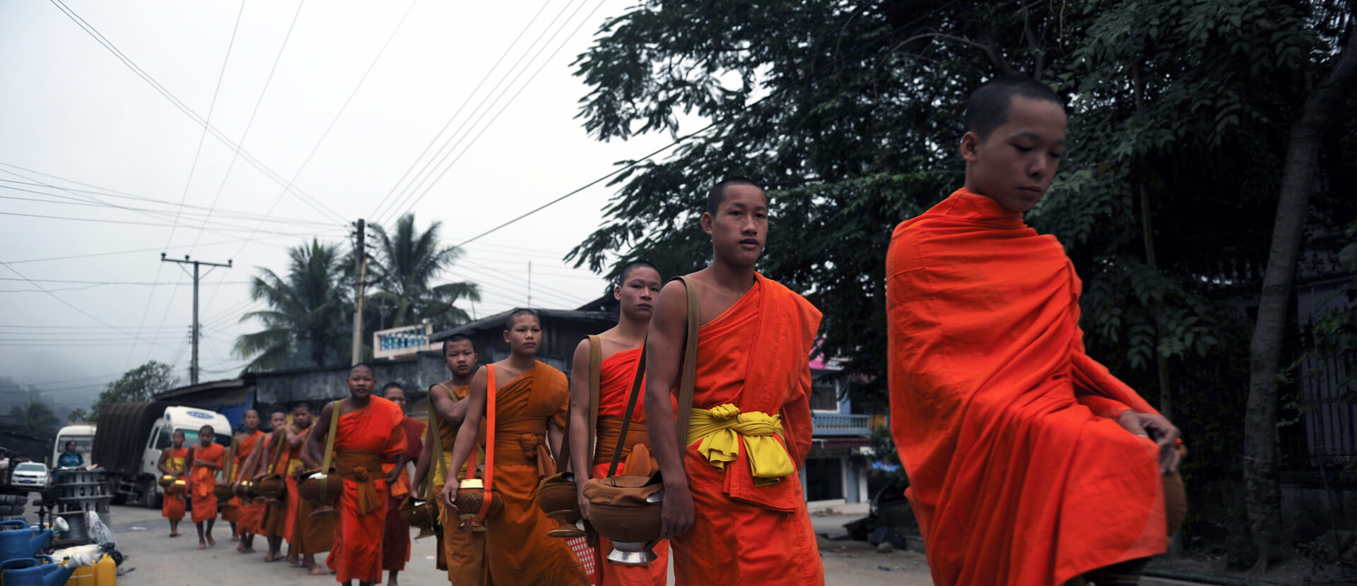 moines luang prabang