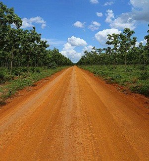 pays des terres rouges cambodge