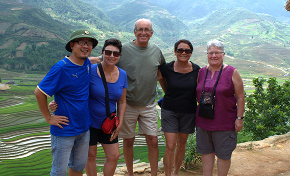 Mireille, Danielle, Denis et Nicole lors de leur voyage en 2015