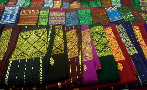  Quelques beaux produits artisanaux du Laos