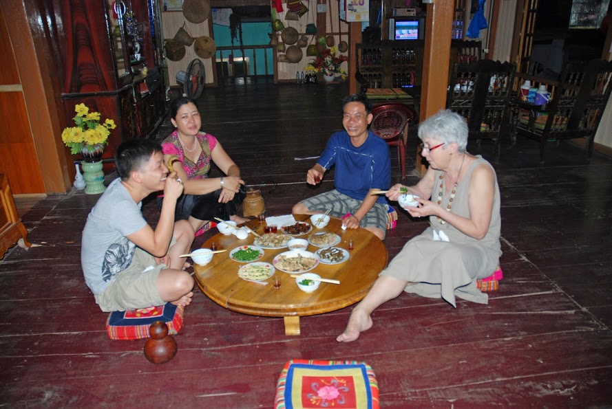 voyage au vietnam de M et Mme SCHMITT