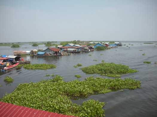 Le village flottant au Cambodge