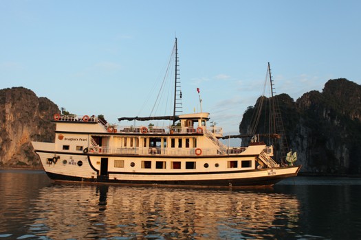 joncque baie d'halong