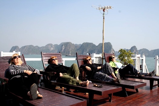 Beau moment à la baie d'Along 