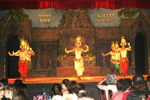 Voyage au Cambodge: Spectacle de danse traditionnelle 