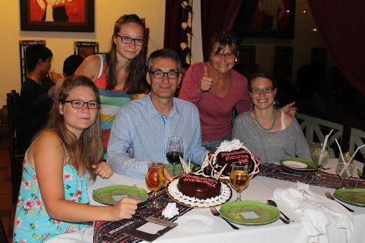 Soirée d'anniversaire inoubliable au Vietnam 