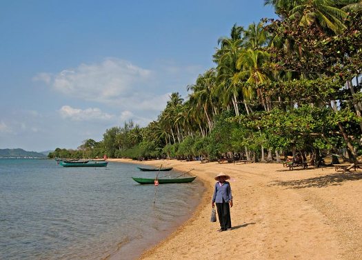 La plage de Kep au Cambodge