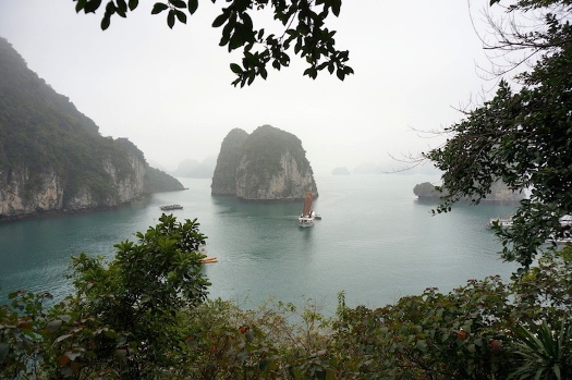 Baie d'Along, Nord Vietnam 