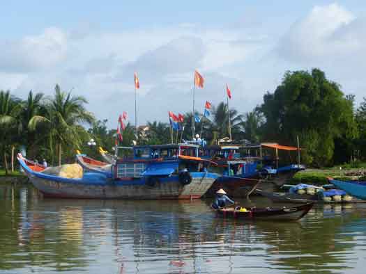 Bateaux de pêche, Delta du Mékong, Sud du Vietnam 