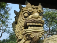 statue au vietnam voyage solidaire au vietnam