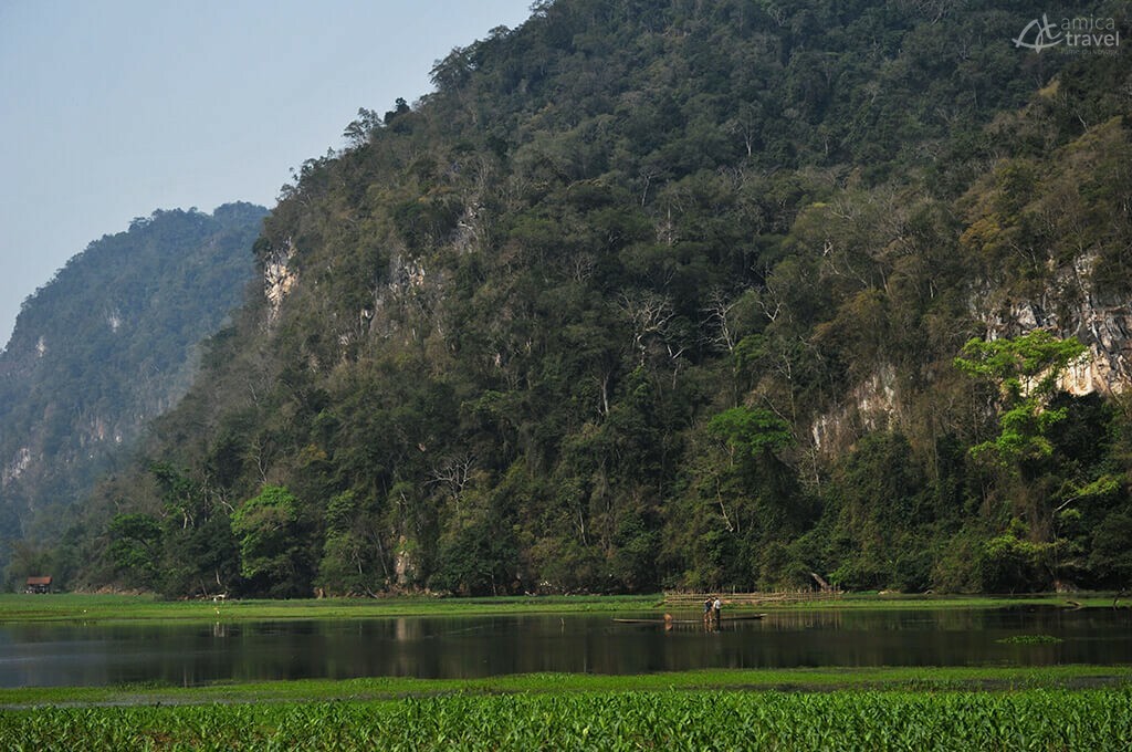 Lac de Ba Be Bac Kan Vietnam