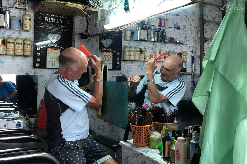 coiffeur comme un local saigon