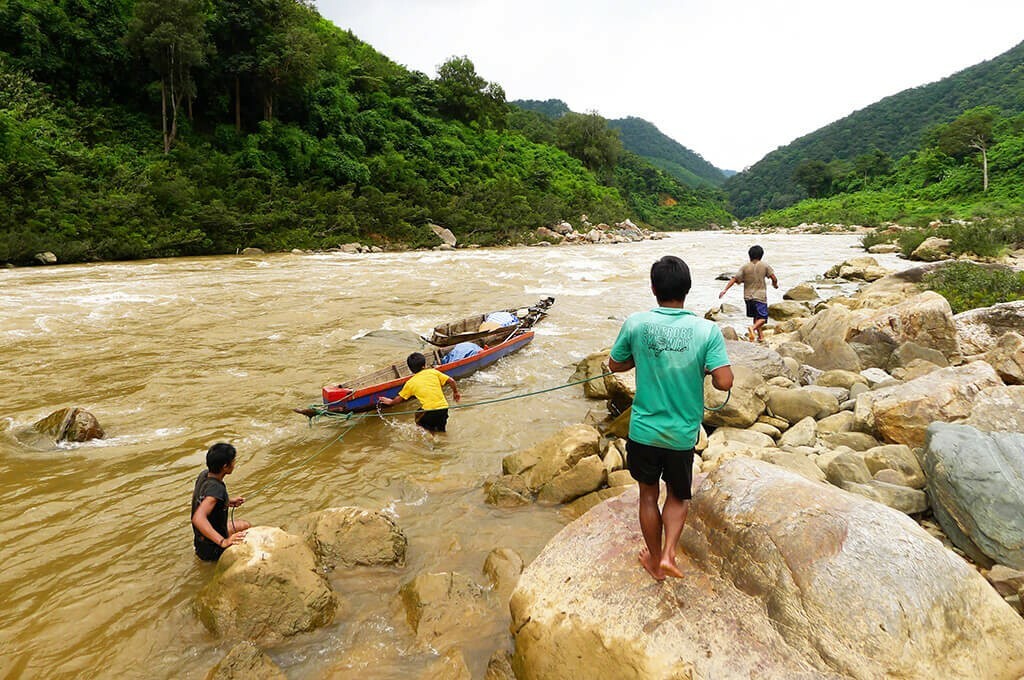 Rencontre avec les Katu rencontre katu laos