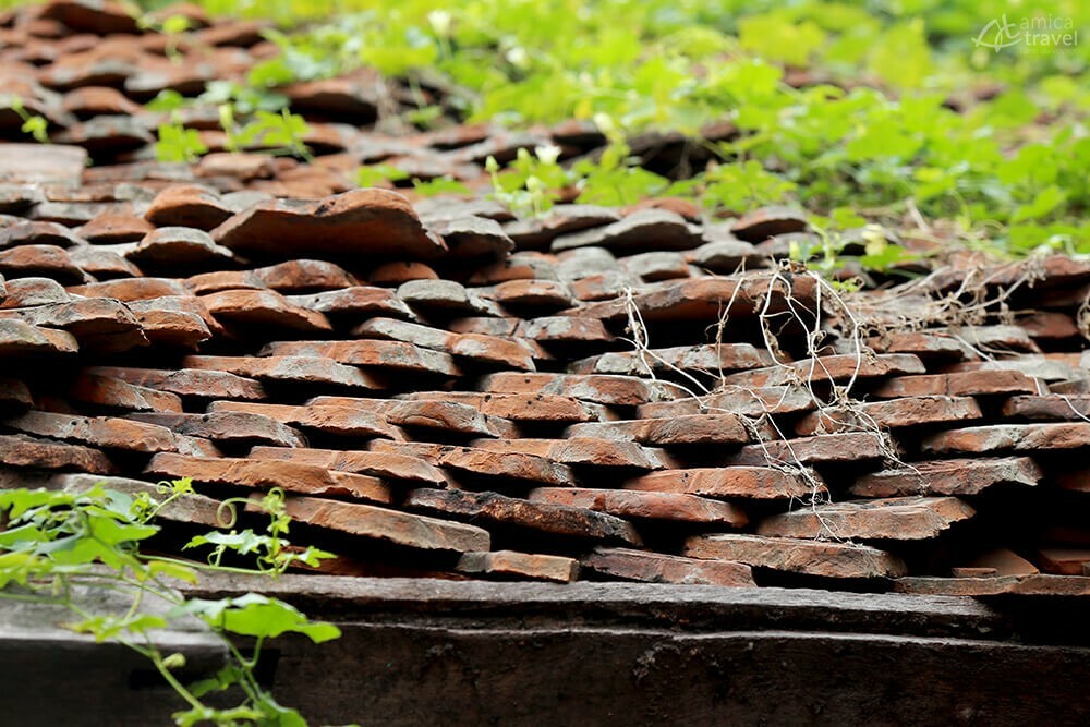 toile de tuiles Dong Ngac Hanoi Vietnam