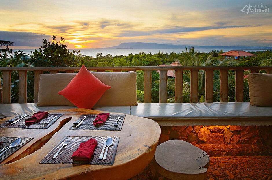 Restaurant en plein air au Veranda Resort restaurant en dehors veranda Kep Cambodge