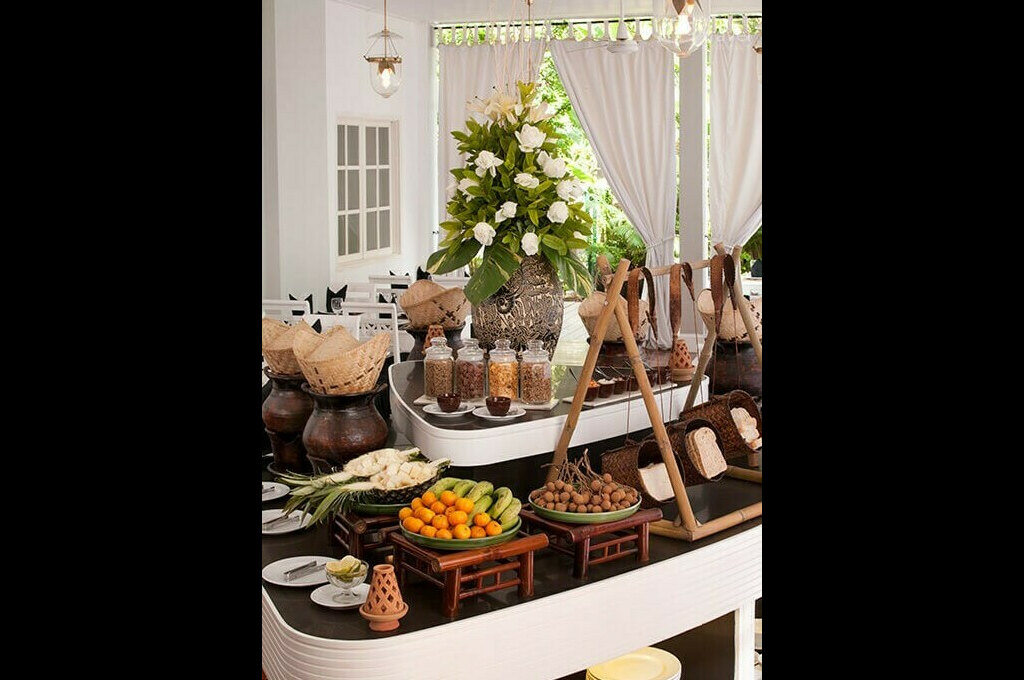 Restaurant de la Maison Souvanaphoum restaurant Maison Savounapham Laos