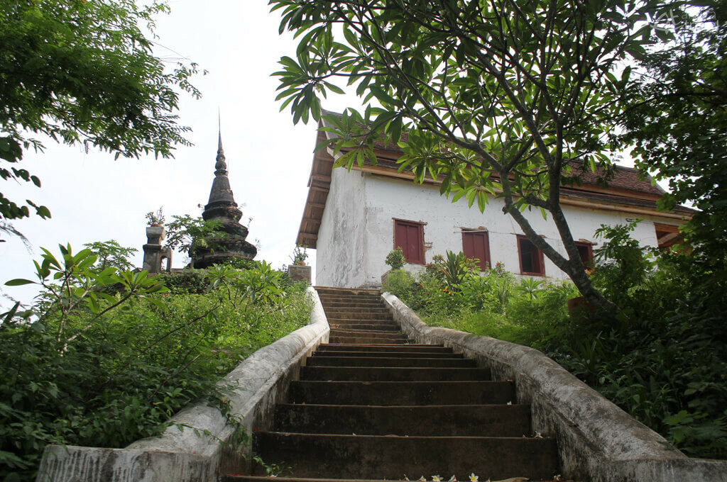 Escalier du temple Vat Chomphet Escalier temple Vat Chomphet