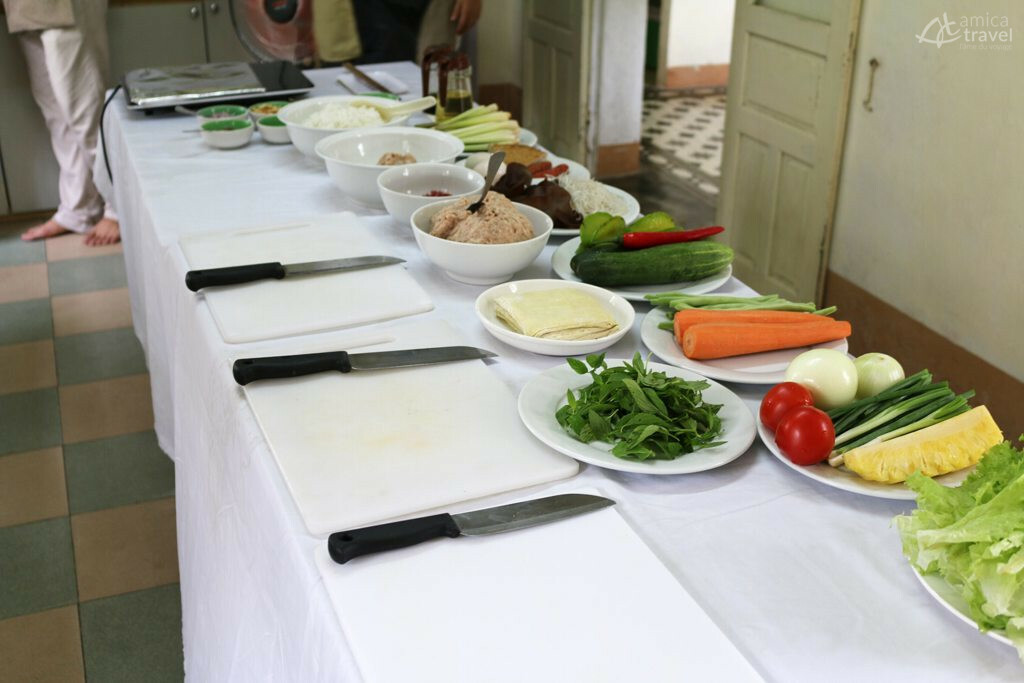 table preparation cuisine