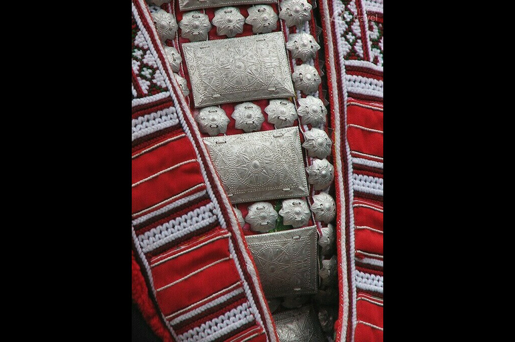 Costume traditionnel d'une ethnie à Ha Giang costume traditionnel ethnie ha giang vietnam