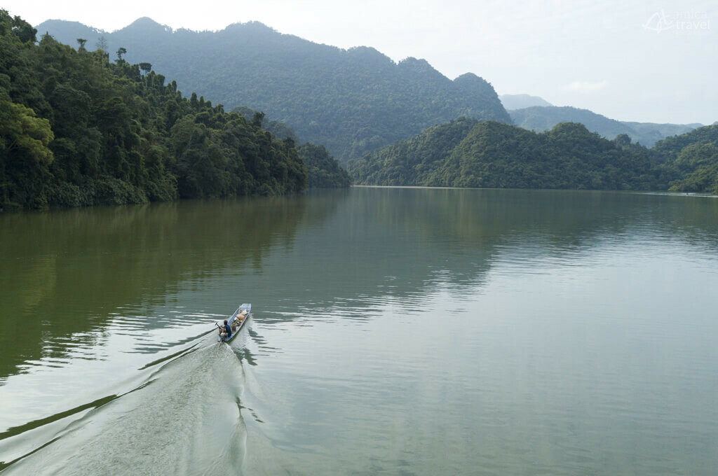 Promenade en barque bateau ba be