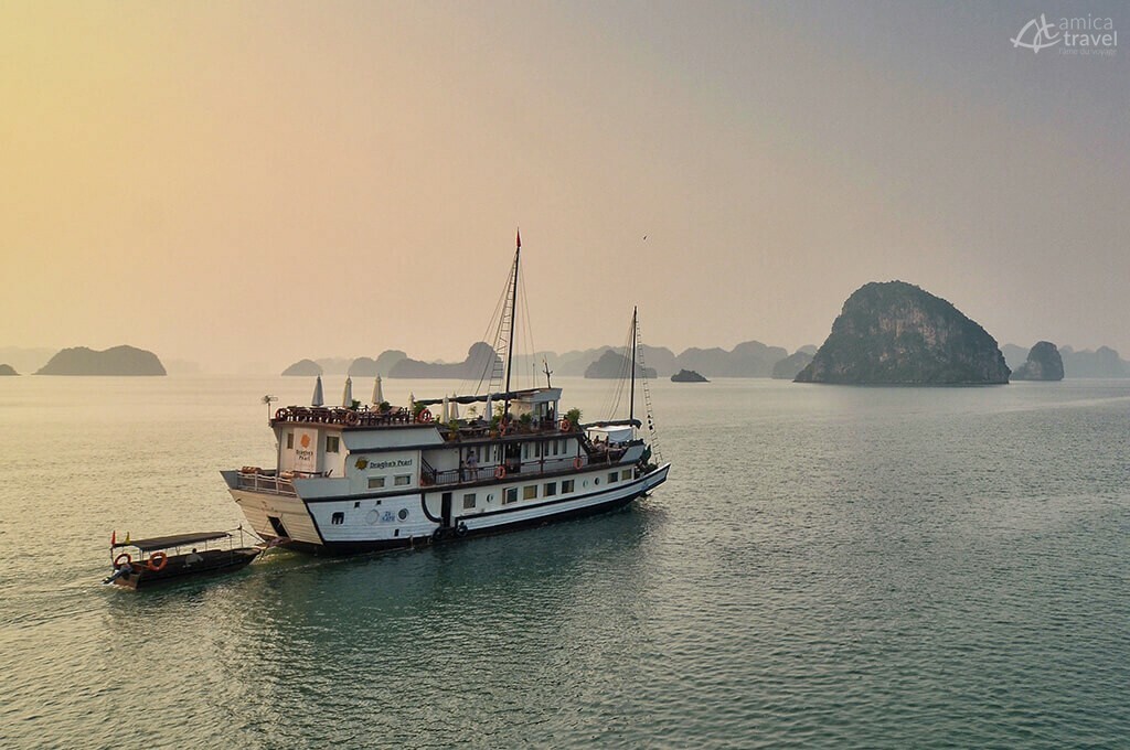 croisière dans la baie lan ha vietnam