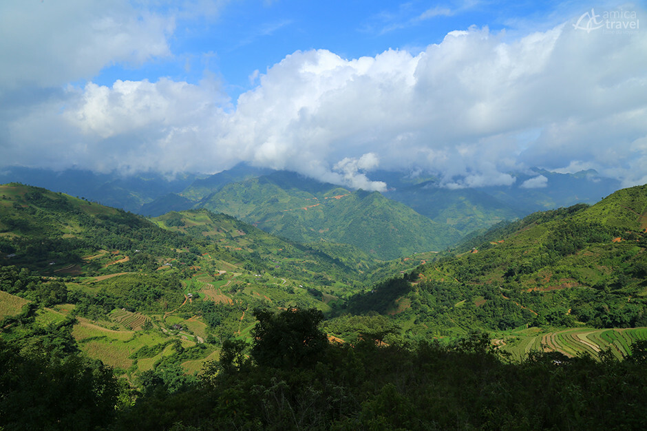 Paysage montagneux autour de Bao Lac paysage panorama montagne