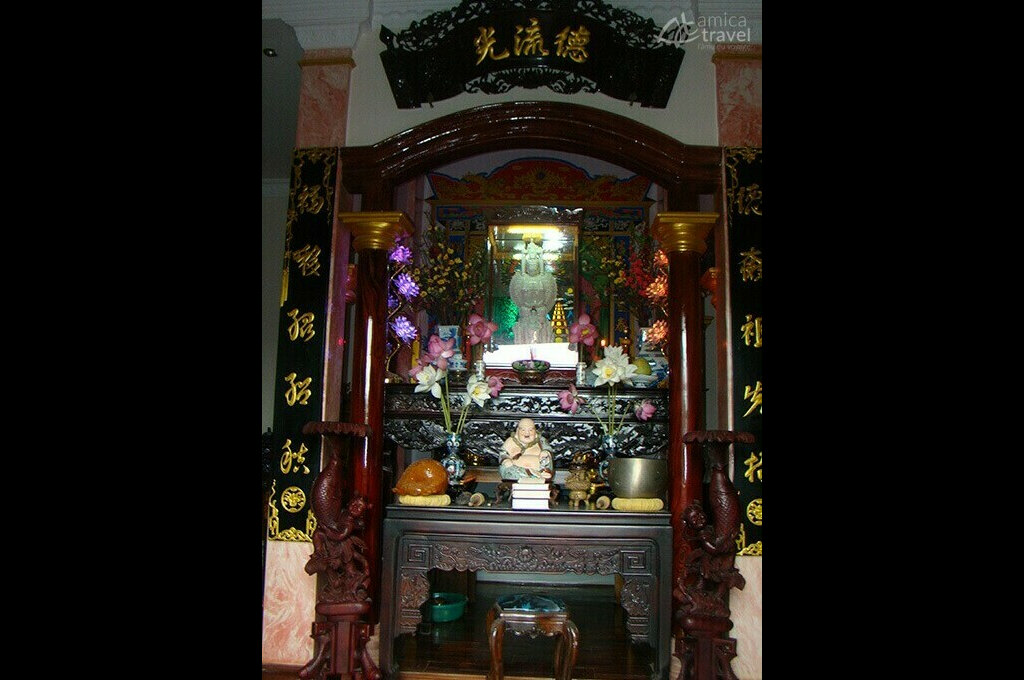 autel des ancetres chez nguyen