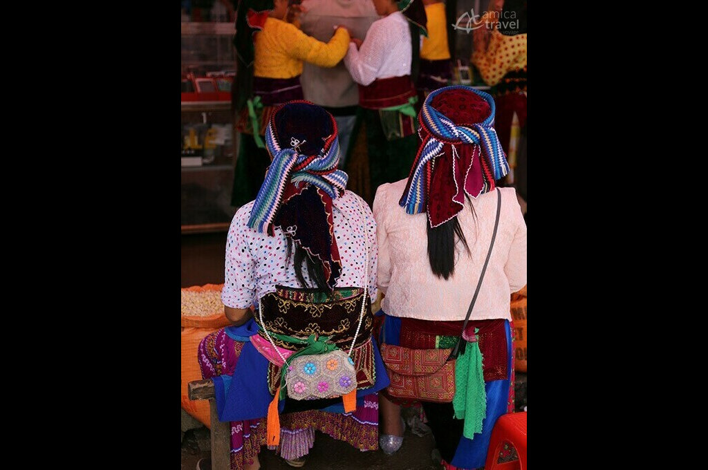 marché ethnique Ha Giang
