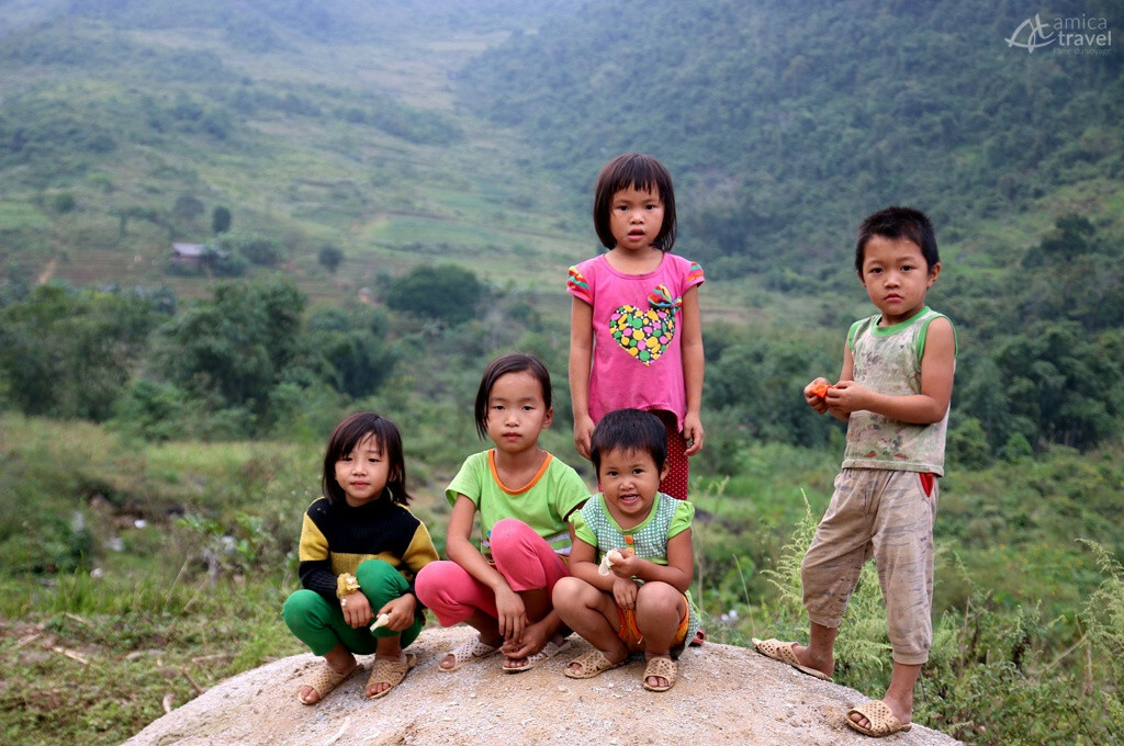 enfants cao bang vietnam