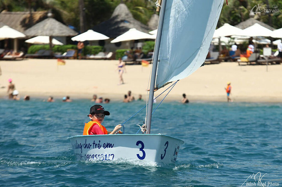 Cours de voile à Nha Trang cours de voile ana mandara Nha Trang