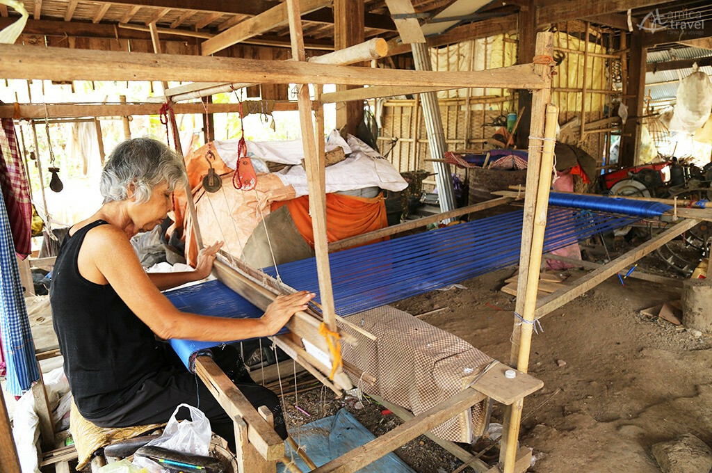 Fabrication de la soie à Koh Dach fabrication soie koh dach