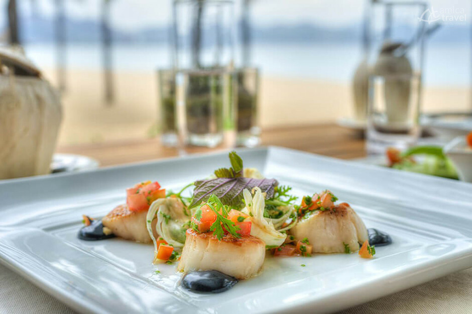 Restauration en bord de plage à Nha Trang cuisine ana mandara nha trang