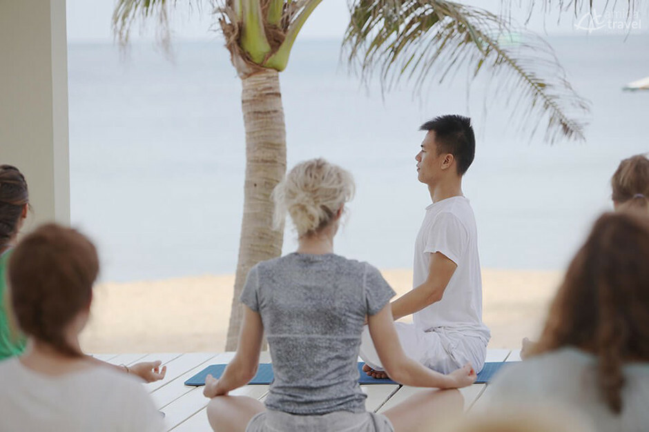 seance de yoga plage phu quoc