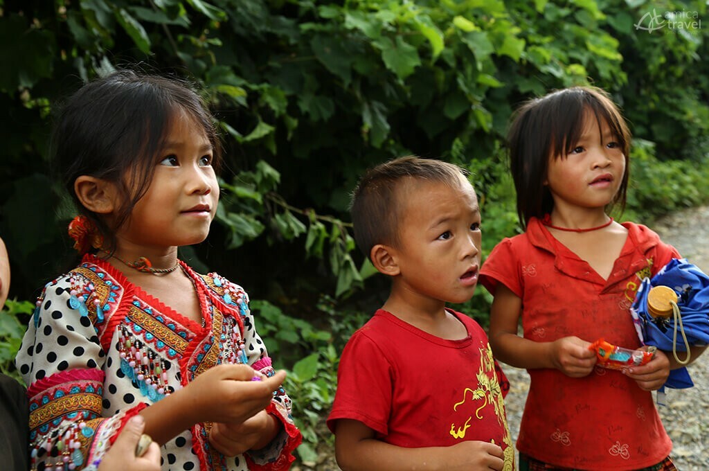 Enfants de Bac Ha enfants Bac Ha Nord Vietnam