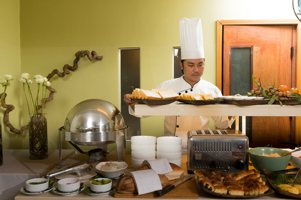 petit dejeuner buffet villa langka