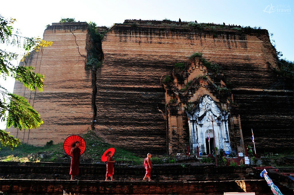 moine mandalay birmanie 