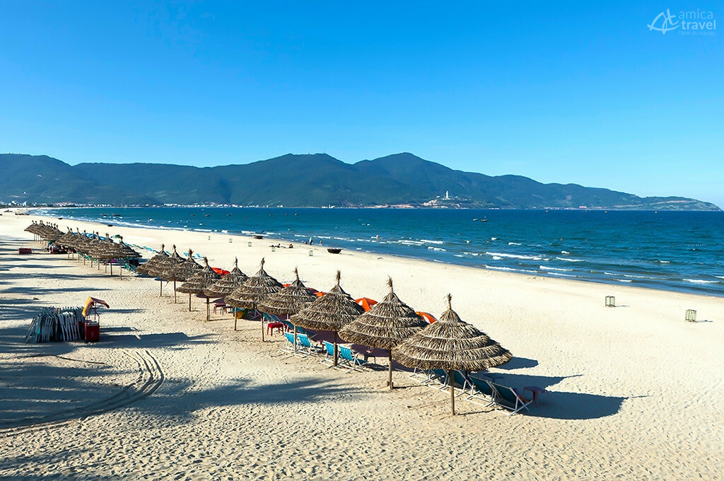 La longue et belle plage de Nha Trang plage nha trang